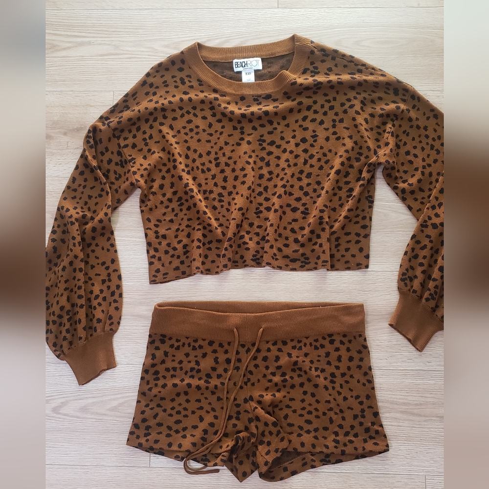 Beach Riot Boohoo Athletic Shorts Brown Black Leopard Print